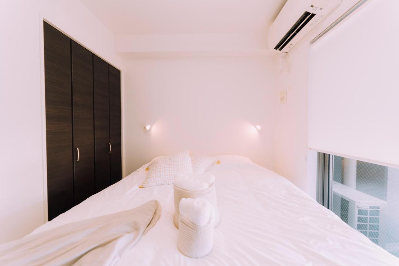 Moof Trendy Spot Spacious *